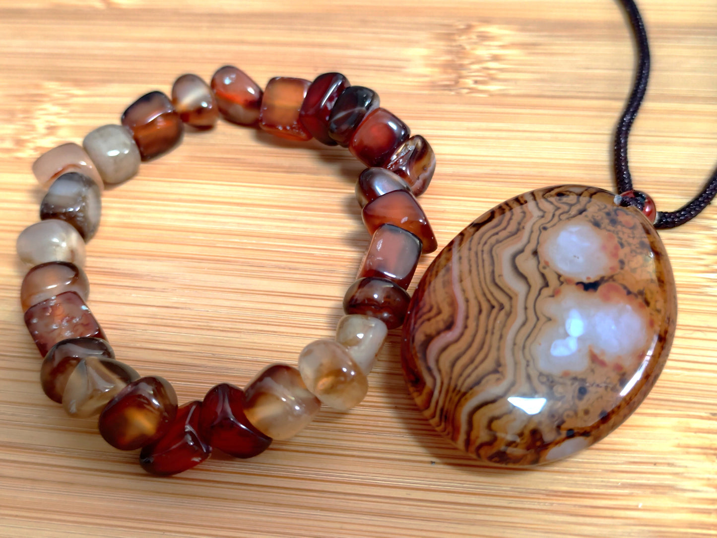 2er Set Naturstein Edelstein Achat Sardonyx Armband + Anhänger inkl.Kordel Nr.42