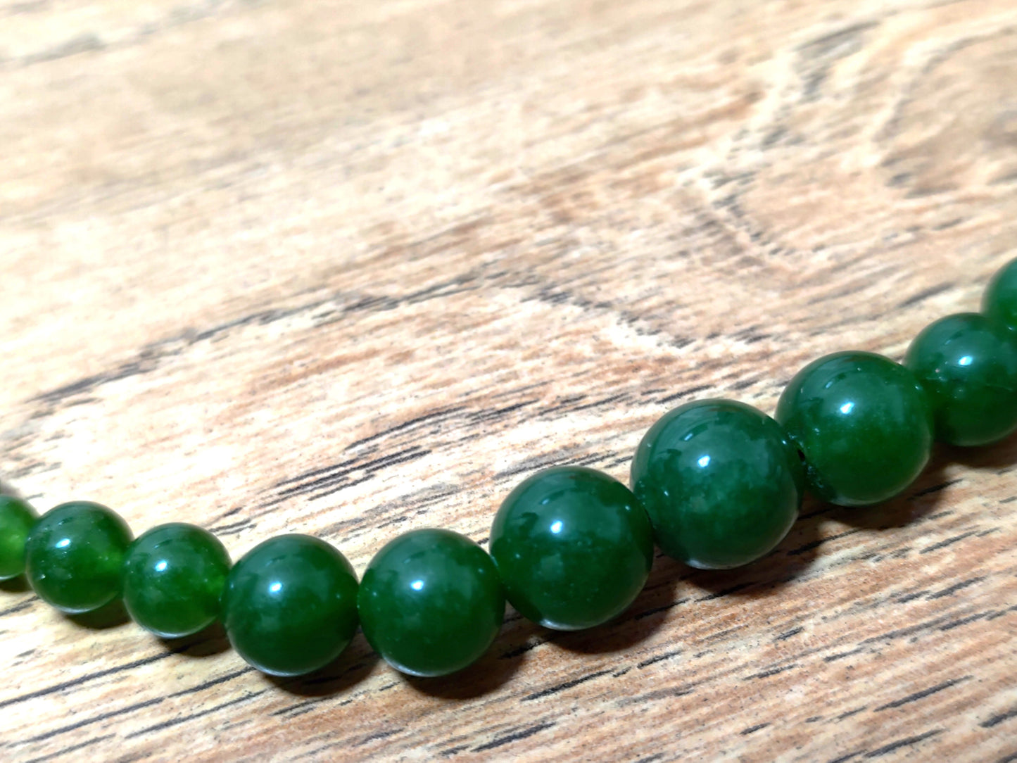 Naturstein Taiwan Jade Halskette Necklace 45 cm