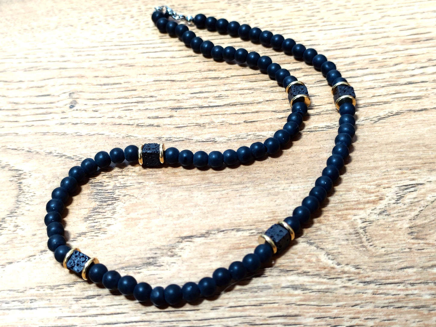 Herren 6 mm Naturstein Perlen Halskette matt Onyx / Lavastein
