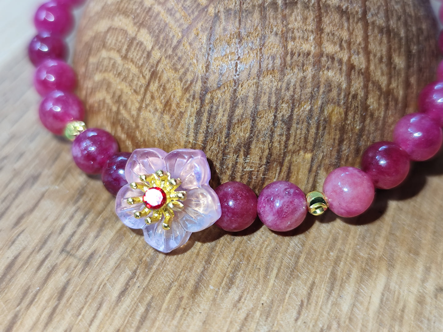 6 mm roter Turmalin Armband mit Blümchen