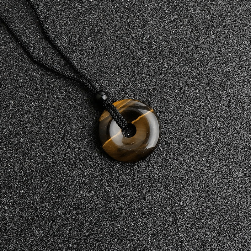 25 mm Naturstein Edelstein Donut Anhänger inkl. geflochtene Halskette